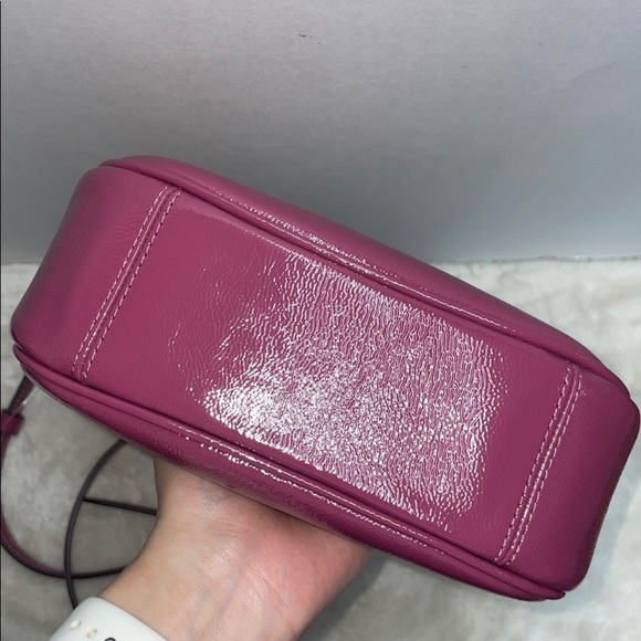 NWT Coach “Carmen” Mini Crinkled Leather Crossbody - Picture 9 of 14